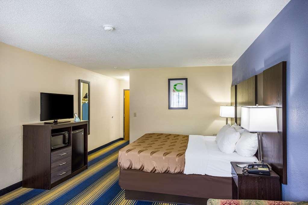 Quality Inn Charleston Habitación foto